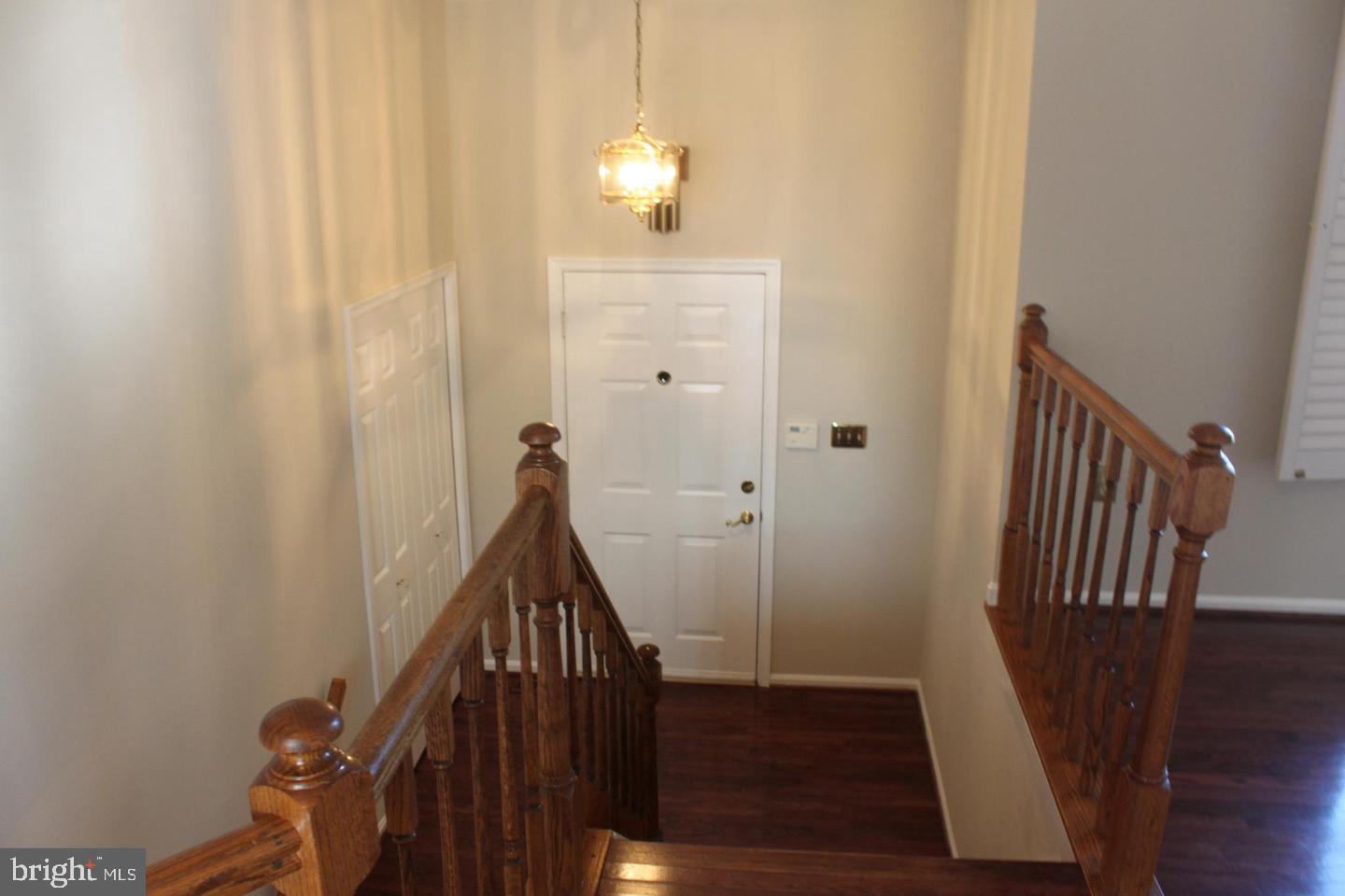 13310 Point Rider Lane Herndon, VA 20171 - Photo 3 of 27