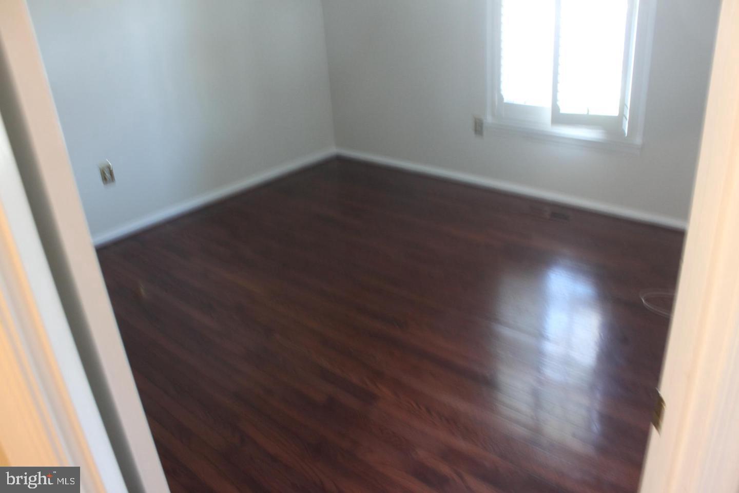 13310 Point Rider Lane Herndon, VA 20171 - Photo 10 of 27