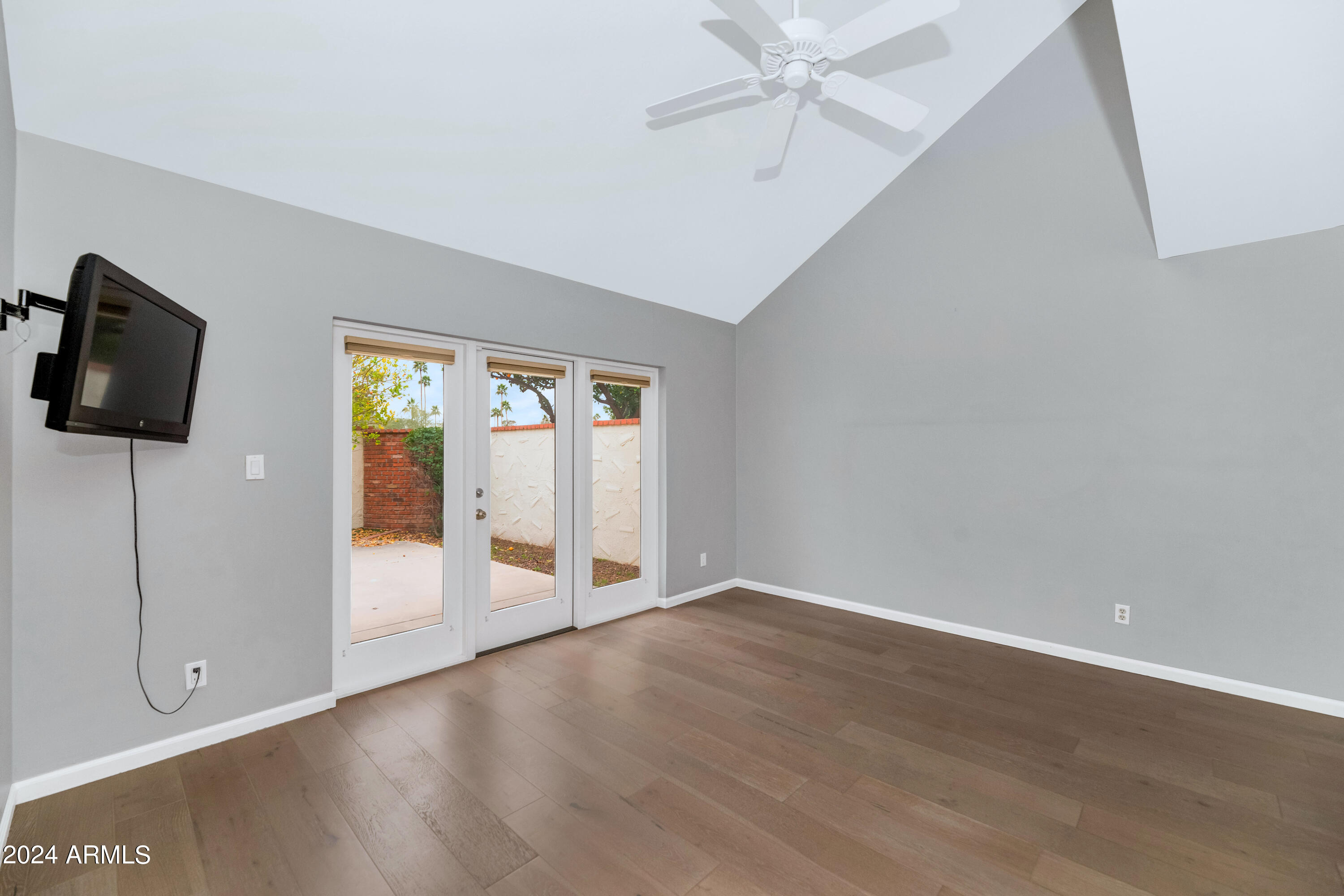 7113 East Arlington Road Paradise Valley, AZ 85253 - Photo 11 of 21 _TOD9469
