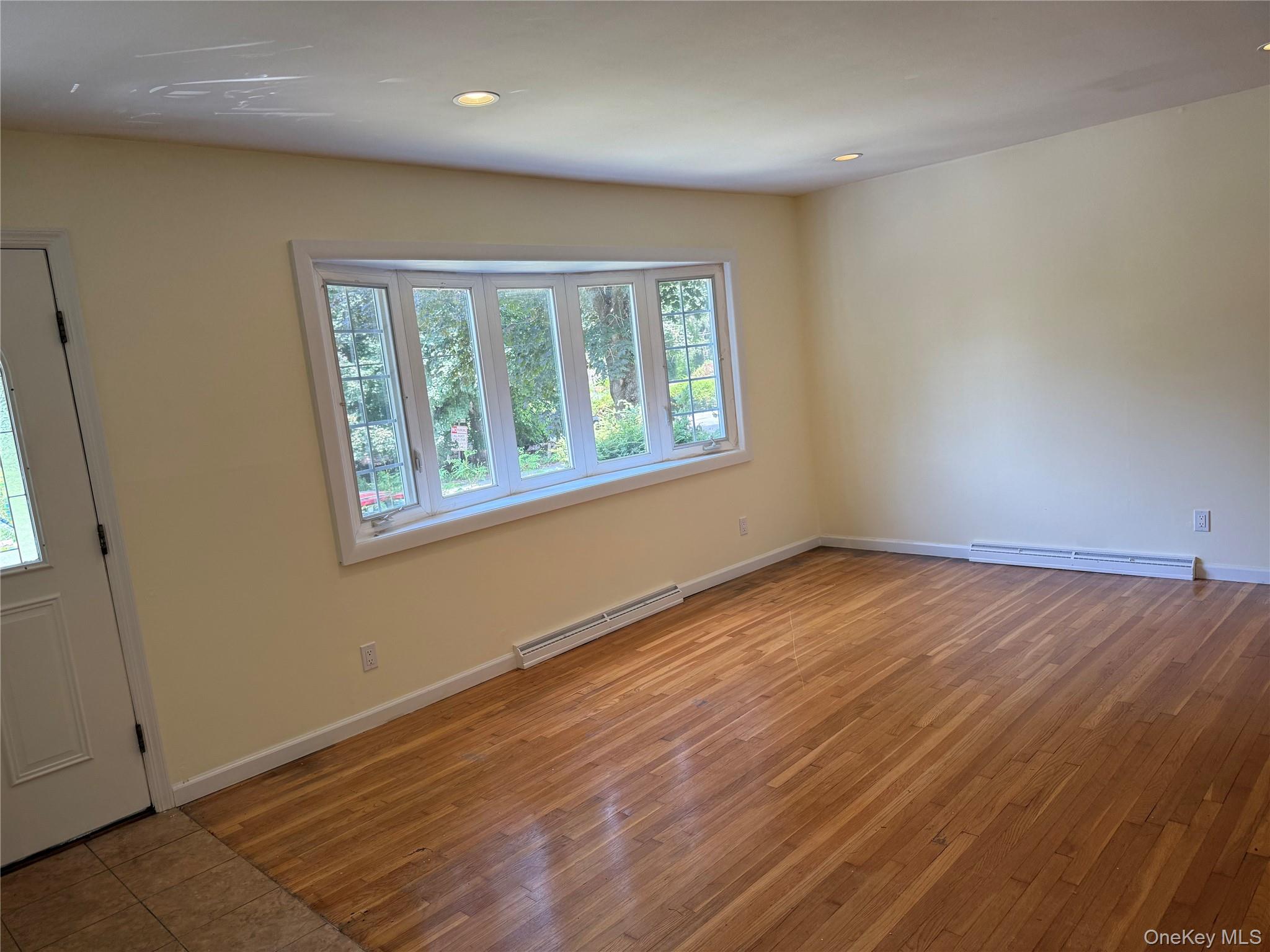 102 Putnam Road Cortlandt Manor, NY 10567 - Photo 6 of 27