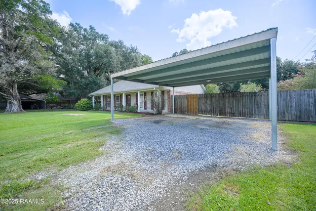 $282,000 | 127 Sawmill Street, Franklin, LA 70538