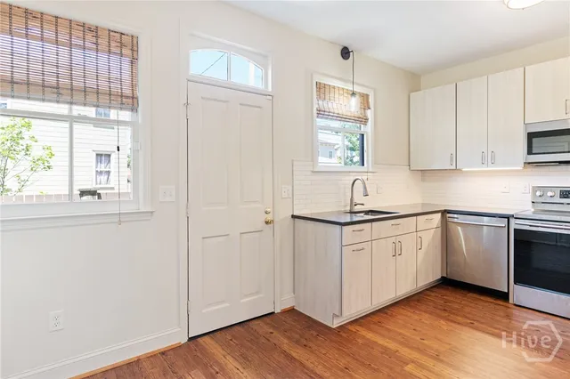 $3,475 | 623 Tattnall Street, Savannah, GA 31401