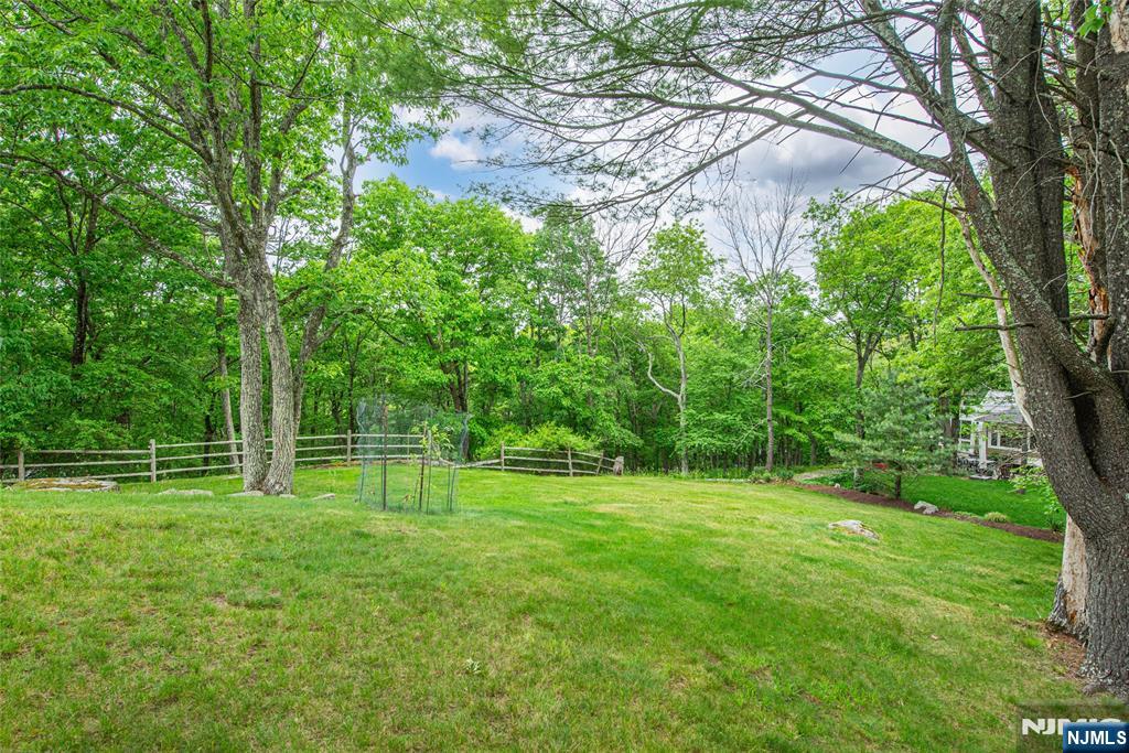 724 Ridge Road Butler, NJ 07405 - Photo 8 of 50