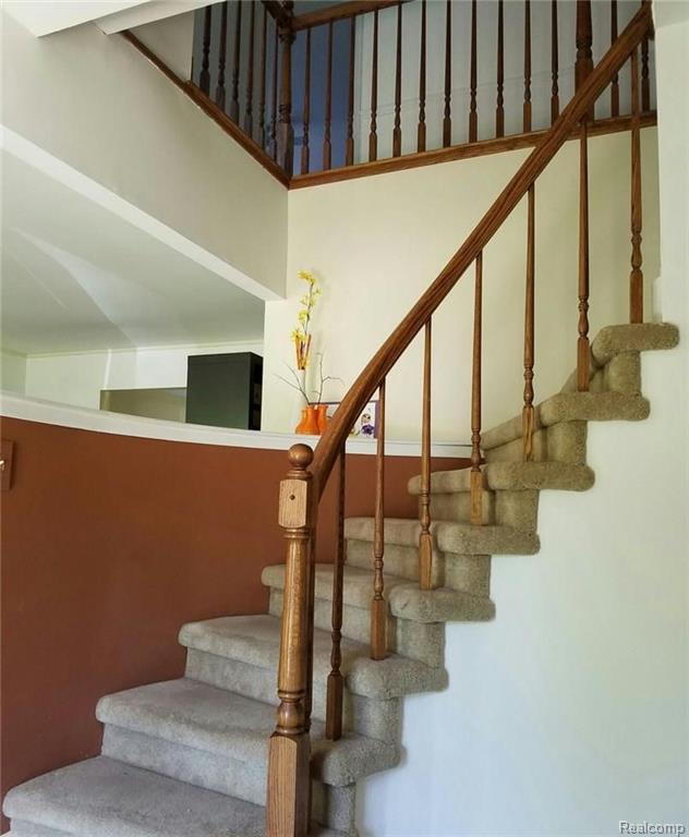 2833 Sandhurst Rochester Hills, MI 48307 - Photo 18 of 61