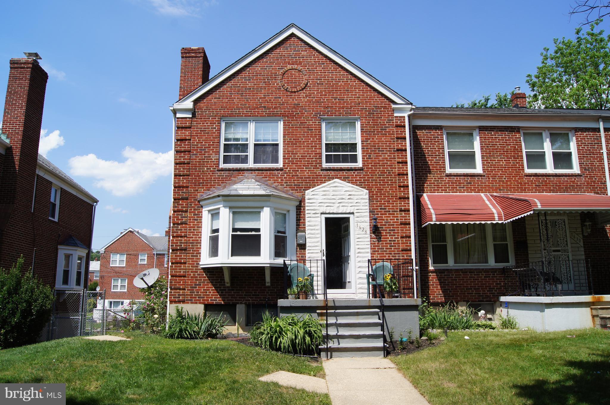 1628 Heathfield Road Baltimore, MD 21239 - Photo 1 of 27 Big Bright End of Group!