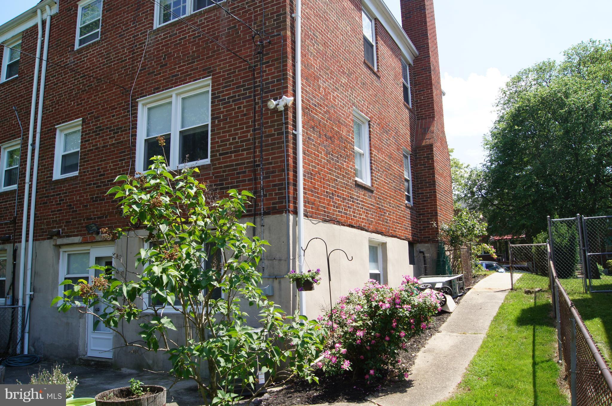 1628 Heathfield Road Baltimore, MD 21239 - Photo 25 of 27 Evidence of Owners Pride!