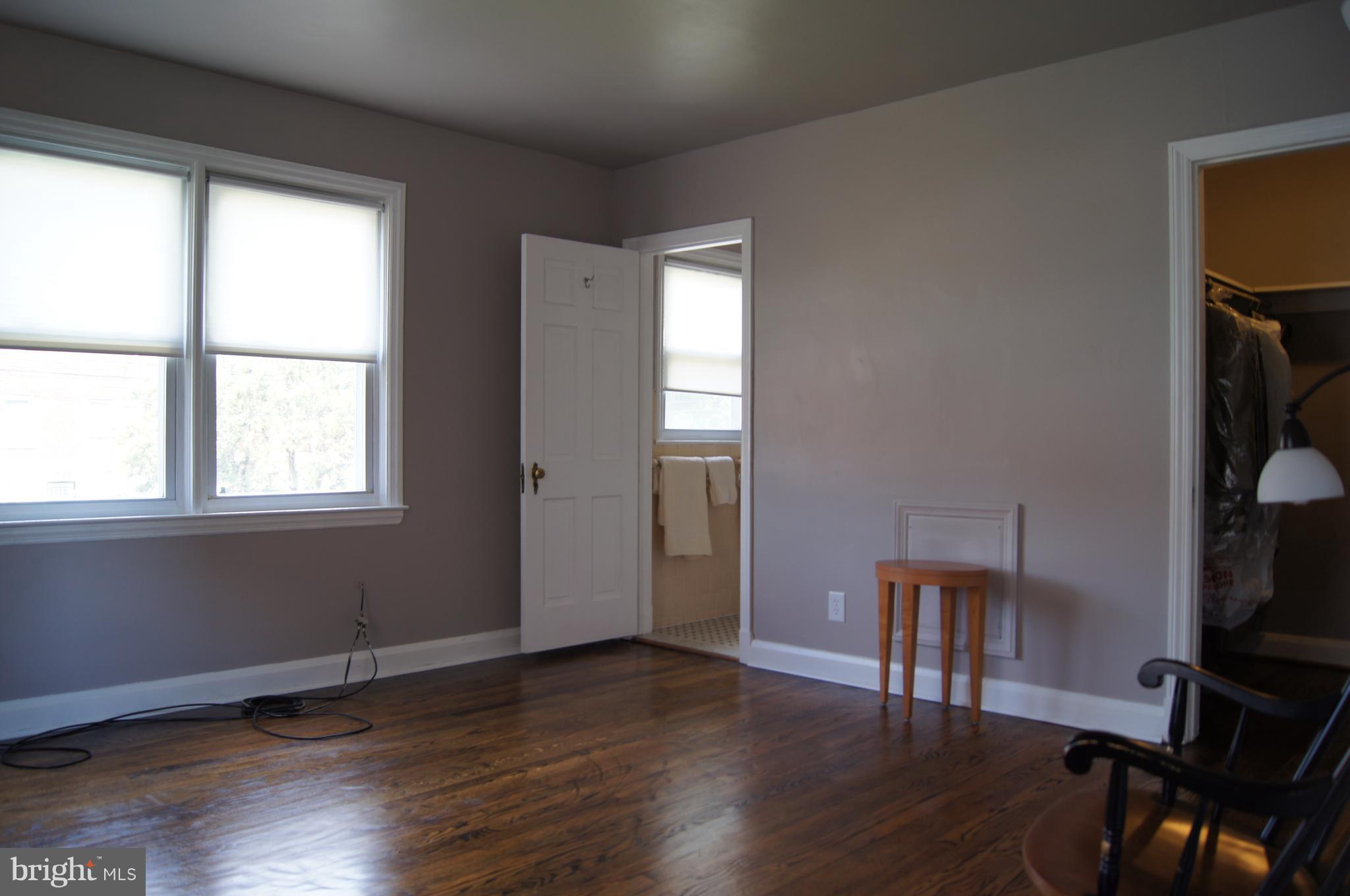 1628 Heathfield Road Baltimore, MD 21239 - Photo 7 of 27 Full Bath & Walk In Closet!