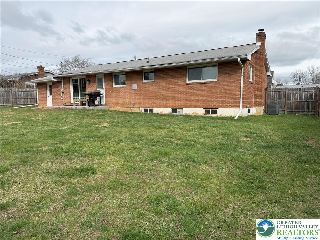 3017 Birch Street Whitehall, PA 18052 - Photo 8 of 9