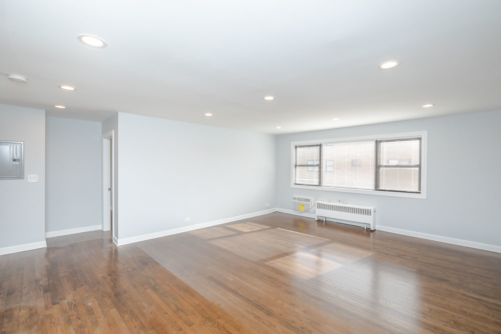 6807 North Ridge Boulevard, Unit 202 Chicago, IL 60645 - Photo 2 of 10