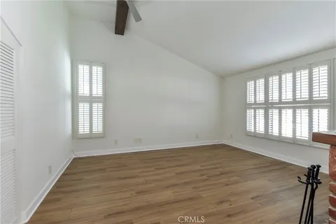 $6,300 | 1141 17th Street, Unit 5, Santa Monica, CA 90403