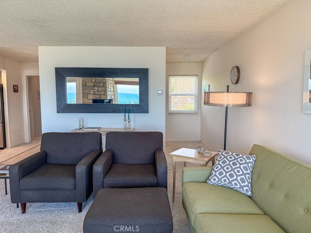 557 Lucerne Street Cayucos, CA 93430 - Photo 18 of 51 Livingroom