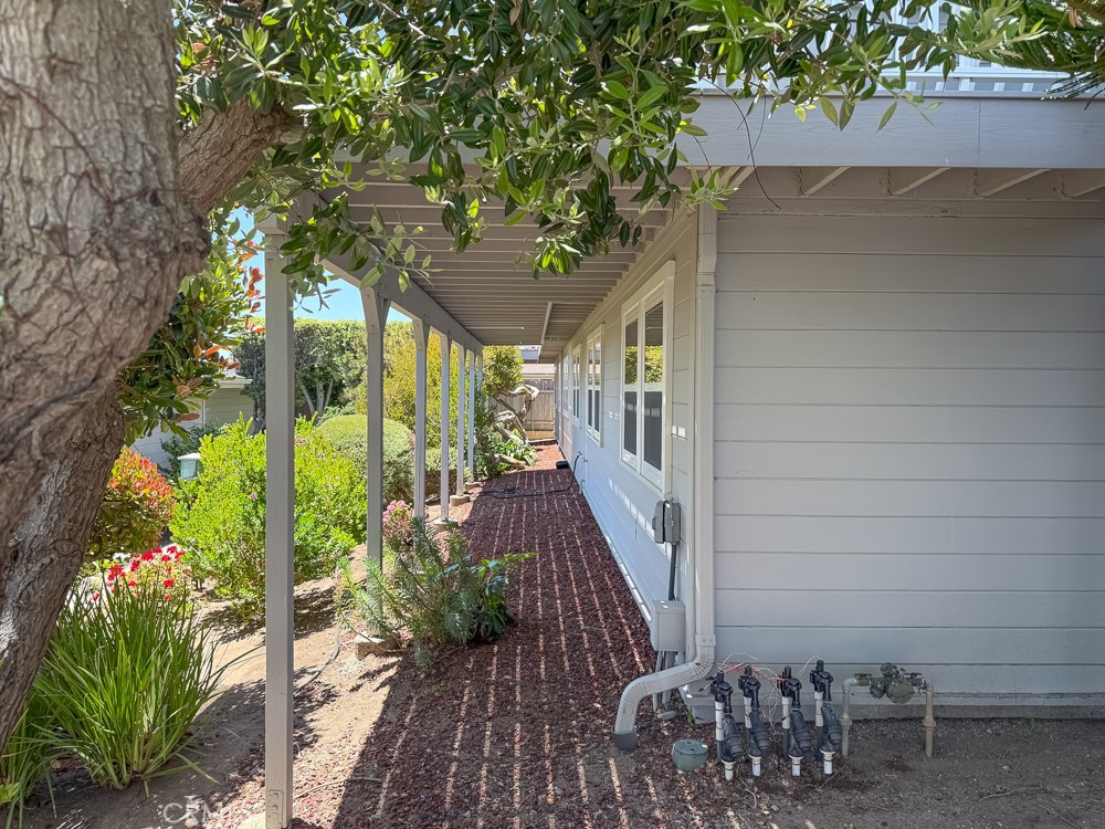 557 Lucerne Street Cayucos, CA 93430 - Photo 29 of 51
