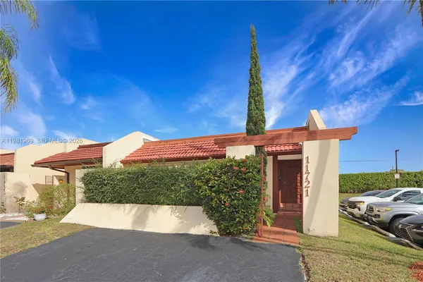 $499,567 | 11721 Southwest 112th Terrace, Miami, FL 33186