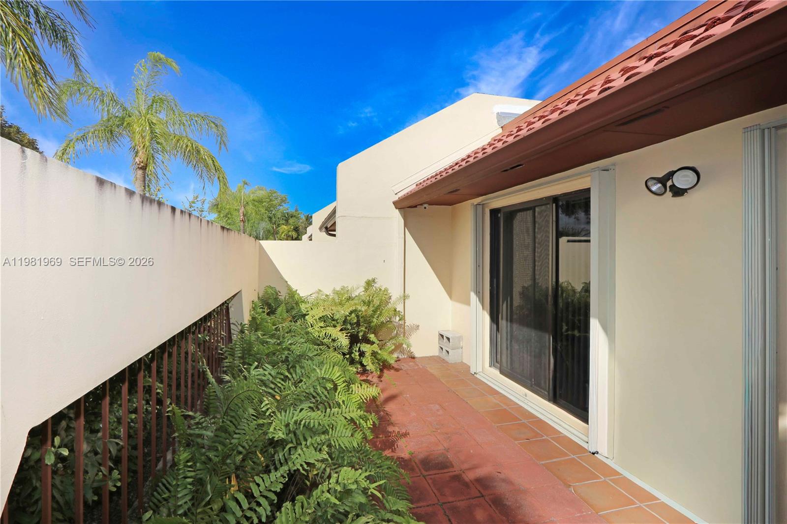 11721 Southwest 112th Terrace Miami, FL 33186 - Photo 16 of 20