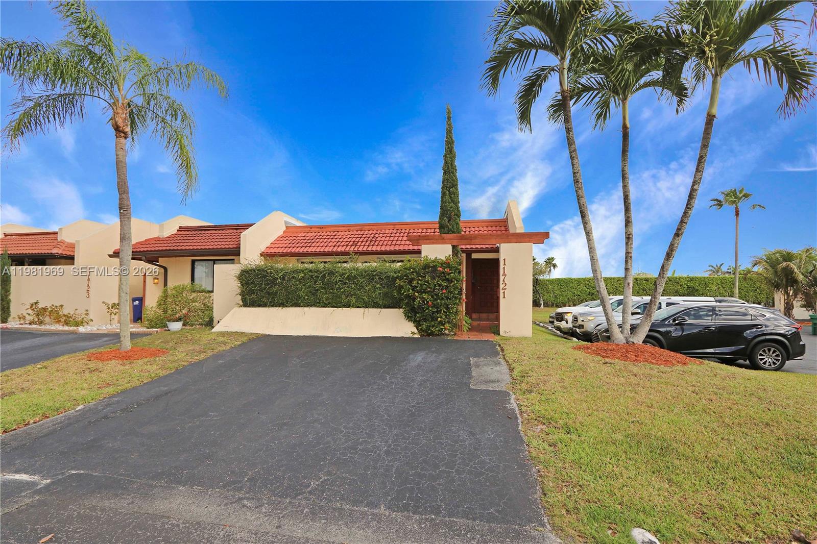 11721 Southwest 112th Terrace Miami, FL 33186 - Photo 2 of 20