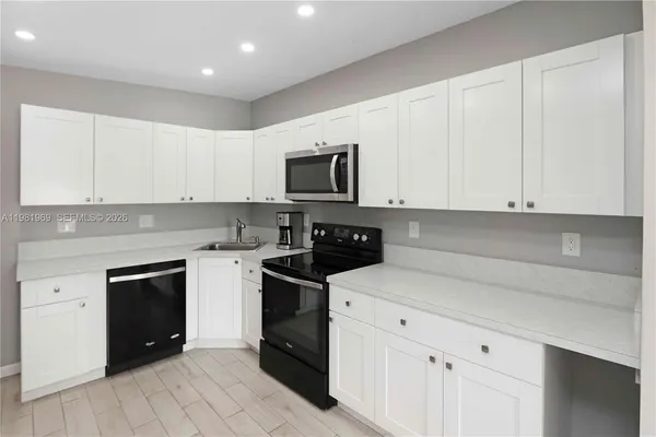 $499,567 | 11721 Southwest 112th Terrace, Miami, FL 33186