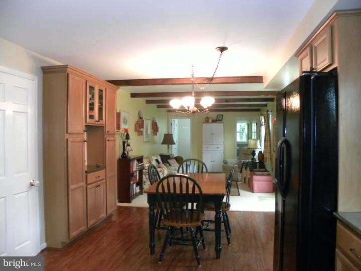 321 West Rose Valley Road Wallingford, PA 19086 - Photo 5 of 19 Kitchen