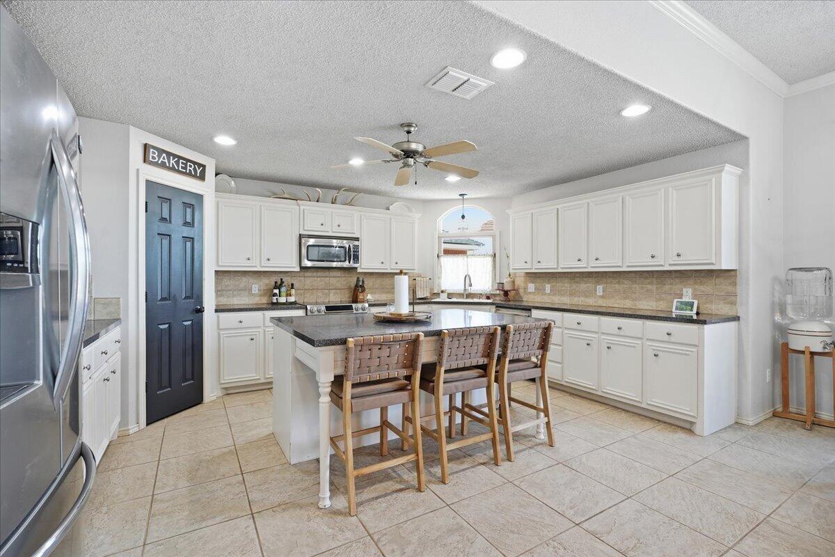 7517 84th Street Lubbock, TX 79424 - Photo 5 of 41 08-nmdd-5