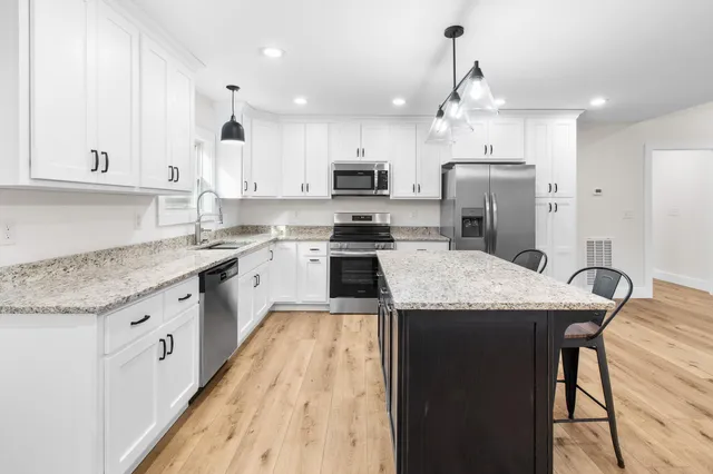 $344,000 | 402 Old State Highway 8, Dunlap, TN 37327