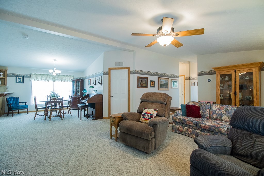 681 Woodlawn Road Chardon, OH 44024 - Photo 13 of 35