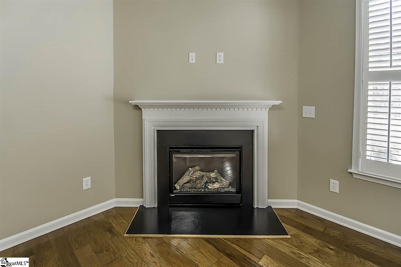316 Christiane Way Greenville, SC 29607 - Photo 7 of 36 Gallery Image 7