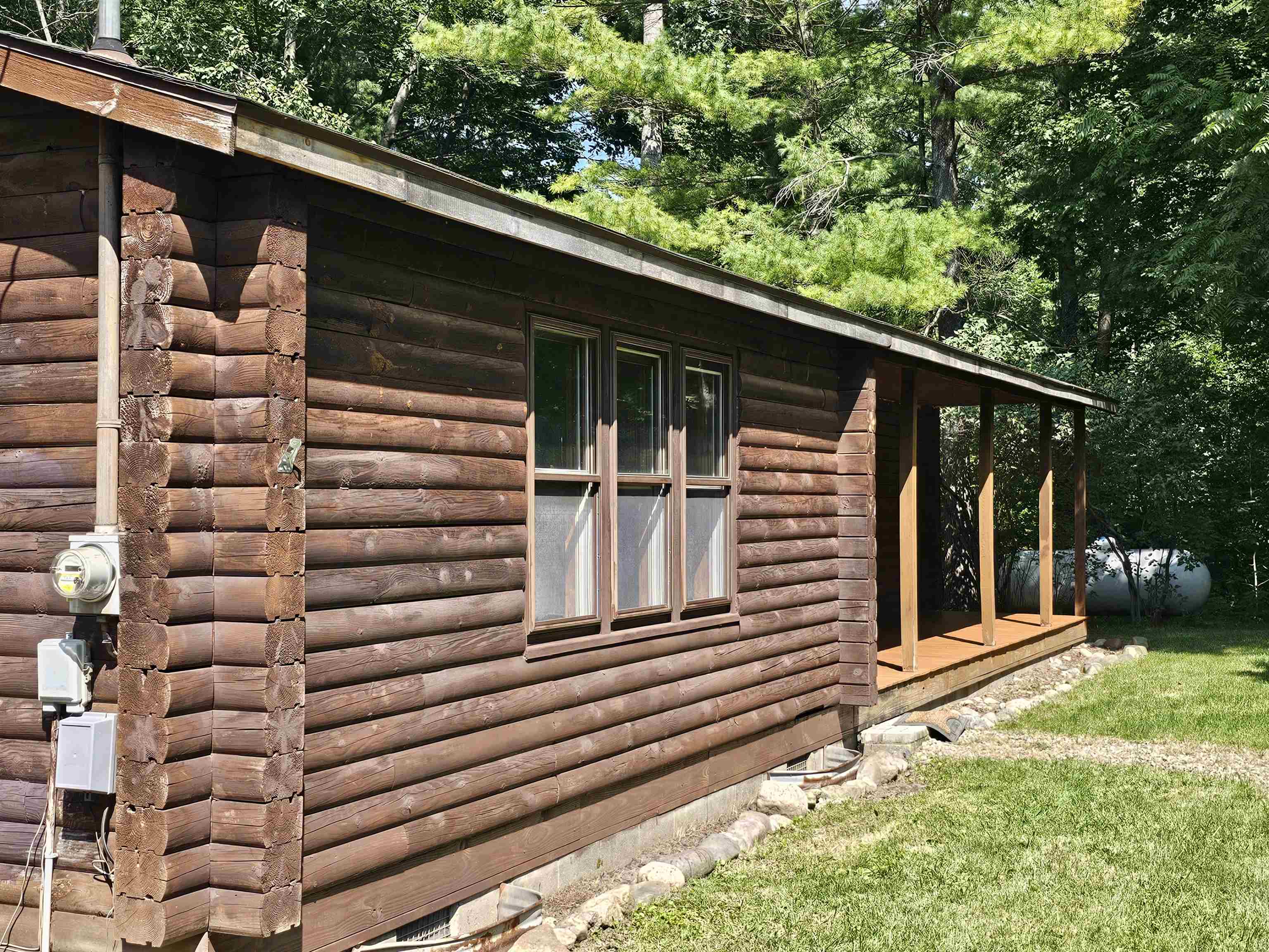 7604 Wickert Road Hale, MI 48739 - Photo 3 of 24 1926388-3e1d4b2e-7d16-4932-bd5c-218bc016e50a.JPG