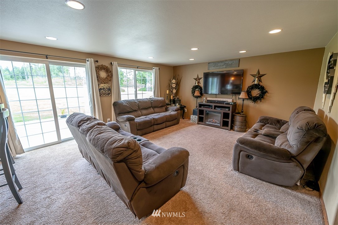 928-49 Logan Hill Road, Unit 49 Chehalis, WA 98532 - Photo 14 of 33