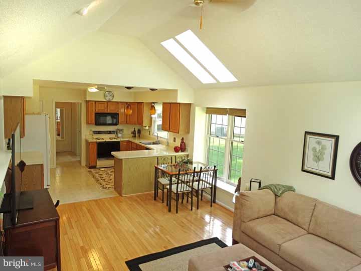23 Ruby Court Newtown, PA 18940 - Photo 7 of 22 Family Room
