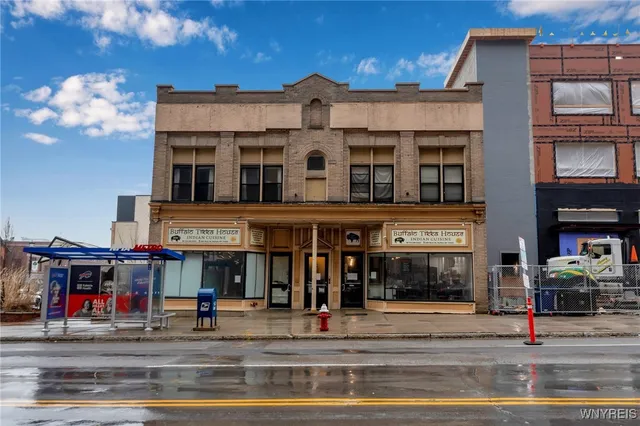 $1,200 | 946 Main Street, Unit 1, Buffalo, NY 14202