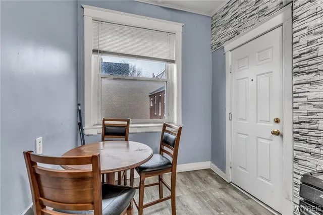 $1,200 | 946 Main Street, Unit 1, Buffalo, NY 14202