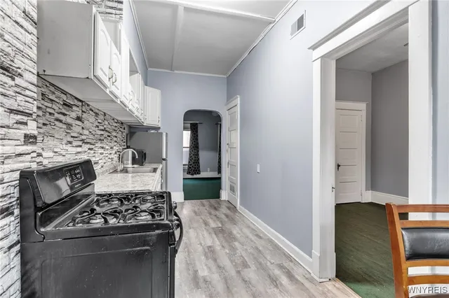 $1,200 | 946 Main Street, Unit 1, Buffalo, NY 14202