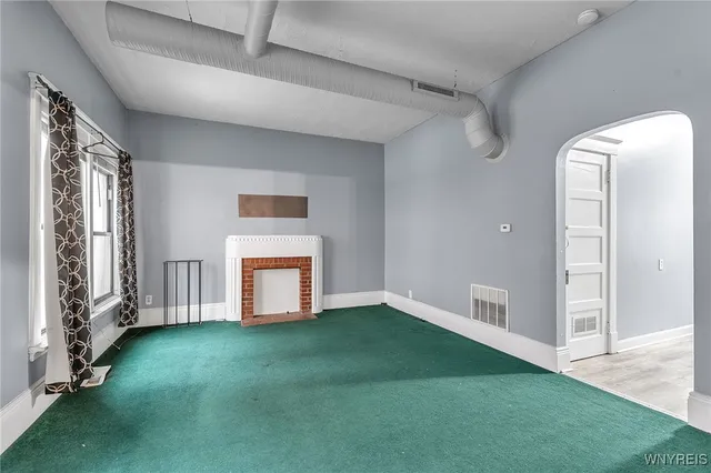 $1,200 | 946 Main Street, Unit 1, Buffalo, NY 14202