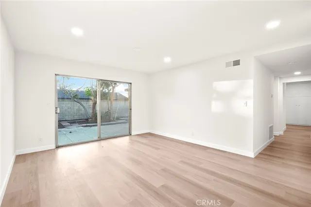 $1,100,000 | 928 South Laurel Street, Santa Ana, CA 92704