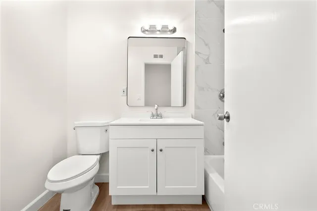 $1,100,000 | 928 South Laurel Street, Santa Ana, CA 92704