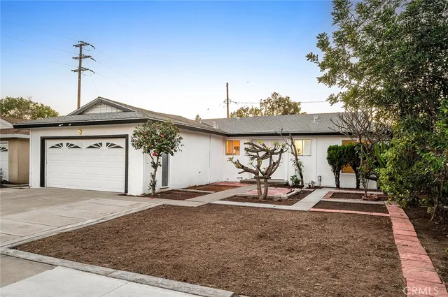 $1,100,000 | 928 South Laurel Street, Santa Ana, CA 92704