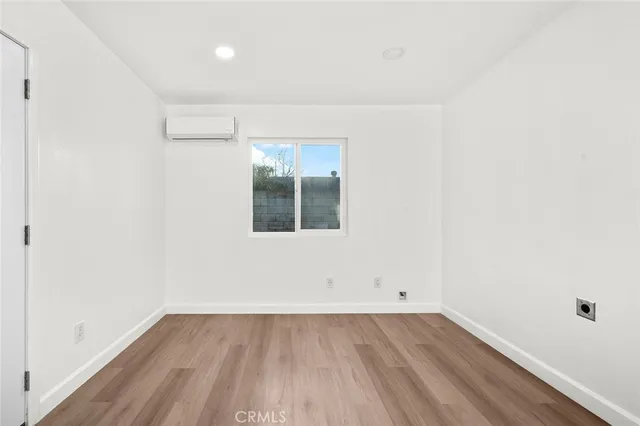 $1,100,000 | 928 South Laurel Street, Santa Ana, CA 92704