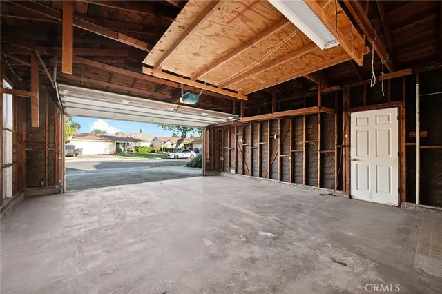 $1,100,000 | 928 South Laurel Street, Santa Ana, CA 92704