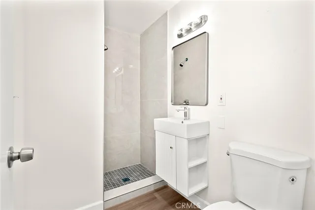 $1,100,000 | 928 South Laurel Street, Santa Ana, CA 92704