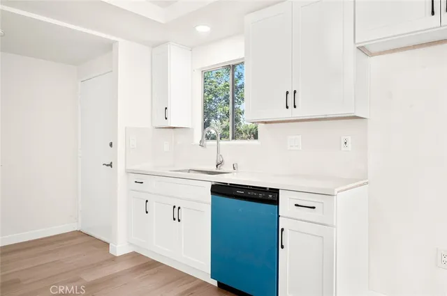 $1,100,000 | 928 South Laurel Street, Santa Ana, CA 92704