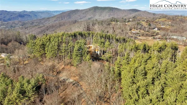 $99,900 | Lot Wr-65 Lot Wr-65 Clouds Rest Drive, Elk Park, NC 28622