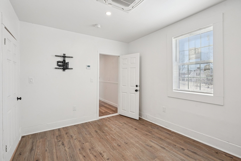 79-81 Bemis Road, Unit 2 Fitchburg, MA 01420 - Photo 11 of 23