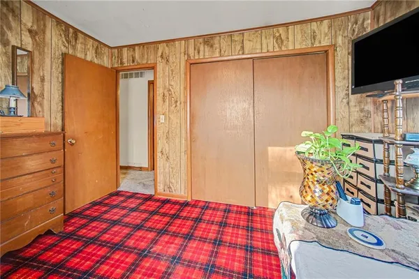 $159,900 | 17527 Bellevue Drive, Atchison, KS 66002