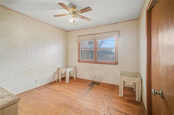 $159,900 | 17527 Bellevue Drive, Atchison, KS 66002
