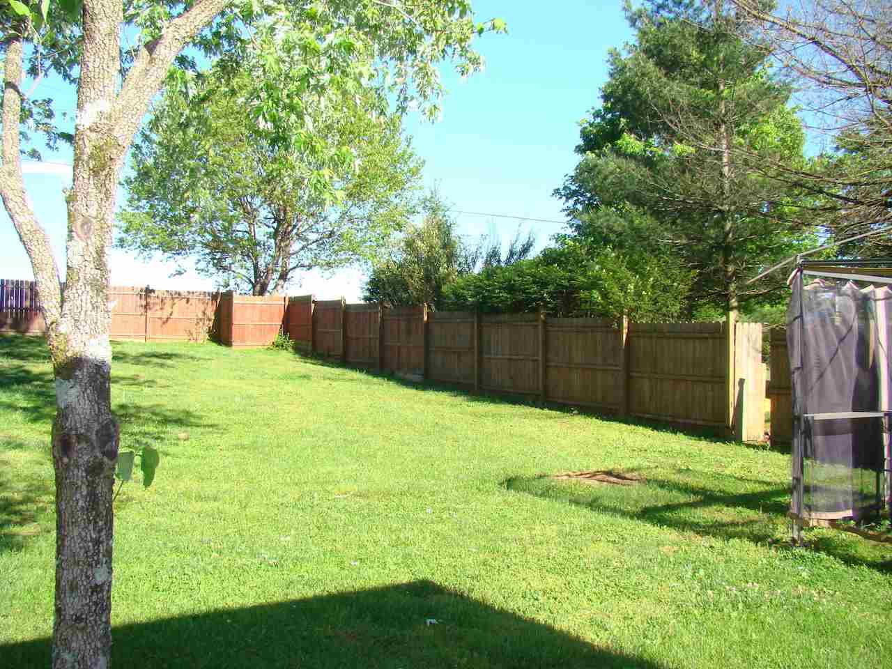 944 Witt Road Bowling Green, KY 42101 - Photo 17 of 29 Gallery Image 17