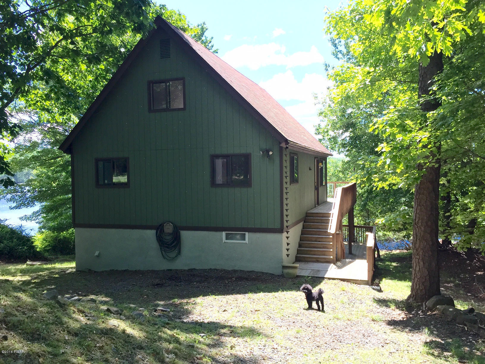 104 Robin Run Road Milford, PA 18337 - Photo 2 of 34 Back View