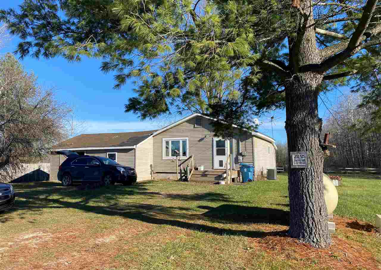 4899 Peterson Road Beaverton, MI 48612 - Photo 12 of 20 50061512-11.JPG
