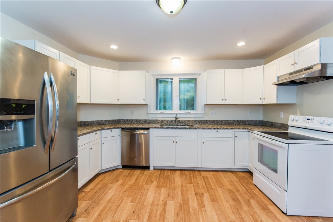 835 Great Road North Smithfield, RI 02896 - Photo 12 of 31 Kitchen