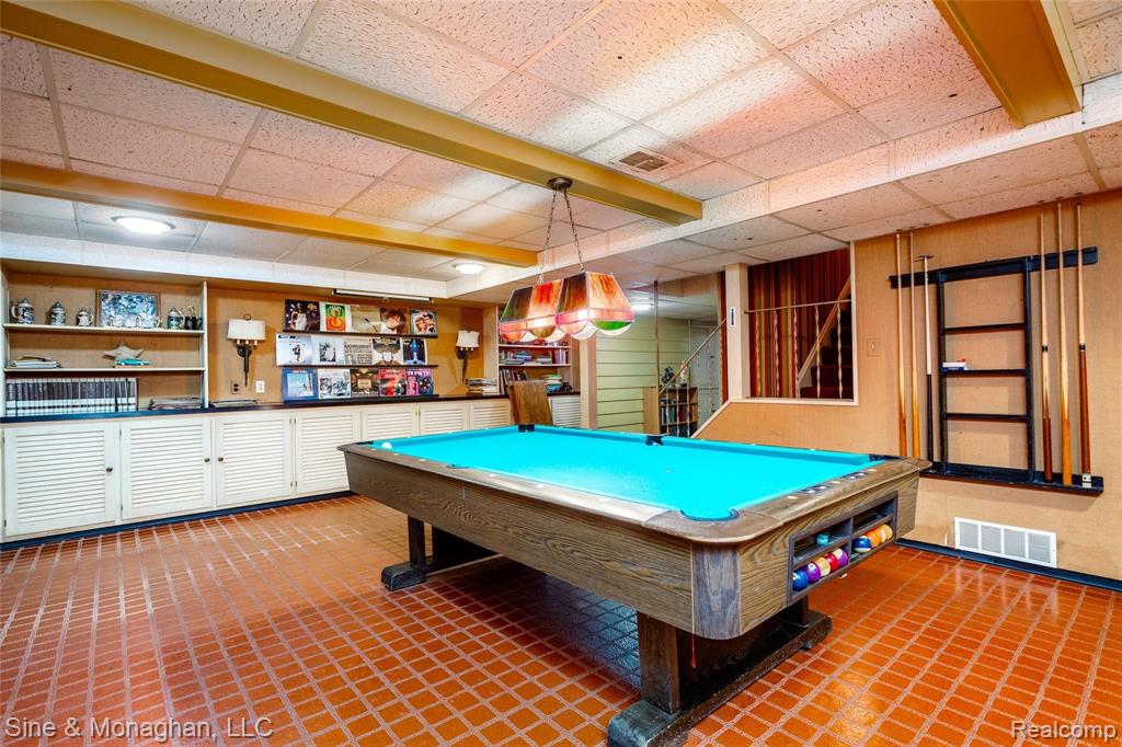 523 Thorntree Road Grosse Pointe Woods, MI 48236 - Photo 40 of 59