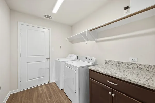 $2,200 | 5902 Eldora Drive, College Station, TX 77845