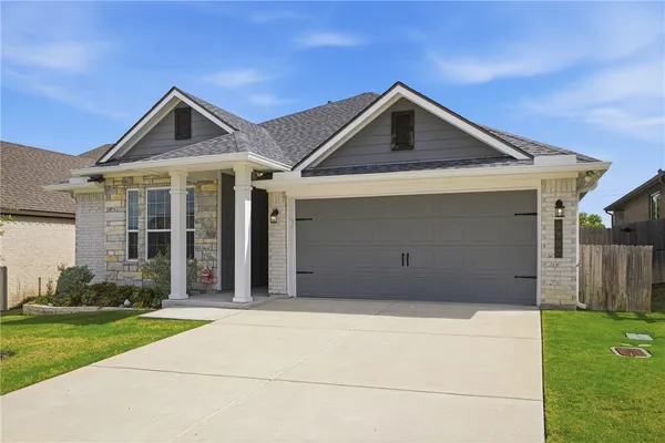 $2,200 | 5902 Eldora Drive, College Station, TX 77845